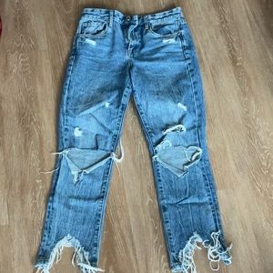 Excellent Condition Size 25 Blank NYC Distressed Madison High Rise Crop Denim